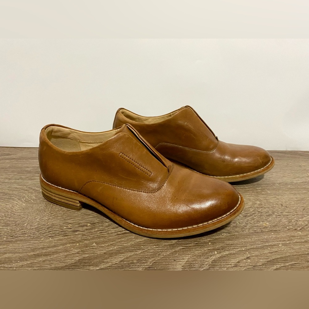 Clarks Edenvale opal leather Oxford slip on shoes